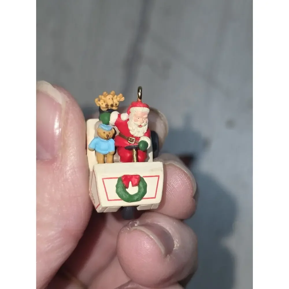 Vtg 2003 Here Comes Santa Miniature-Motorcar,Caboose Golf Cart Hallmark Ornament